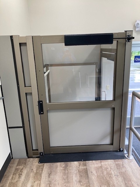Syracuse-NY-Business-Wheelchair-Lift-Garaventa-Oneonta NY-from-Syracuse-Elevator-front-view-image-with-door-closed