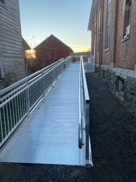 Syracuse-NY-Business-Wheelchair-Ramp-from-Syracuse-Elevator-West-Winfield-New-York-close-up-image-of-aluminum-ramp